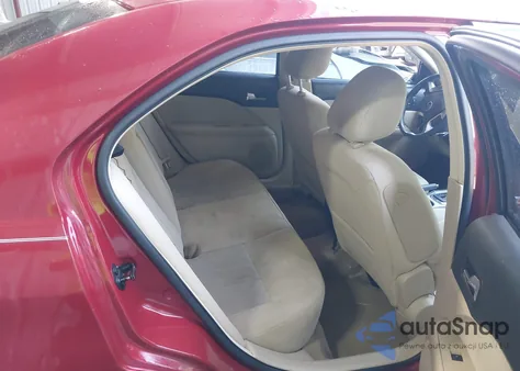 2010 Mercury Milan из США, поврежденный, VIN 3MEHM0HA0AR630234